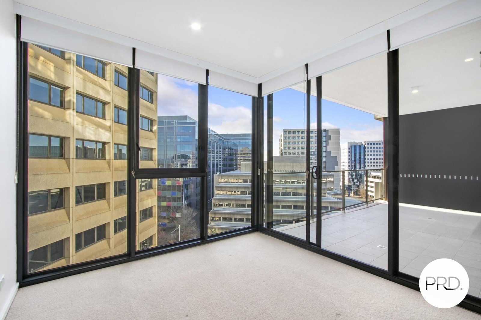 93/45 West Row CITY 13