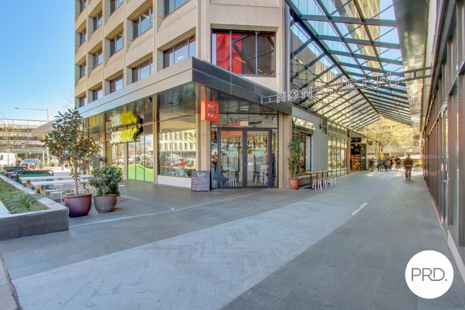 93/45 West Row CITY 14