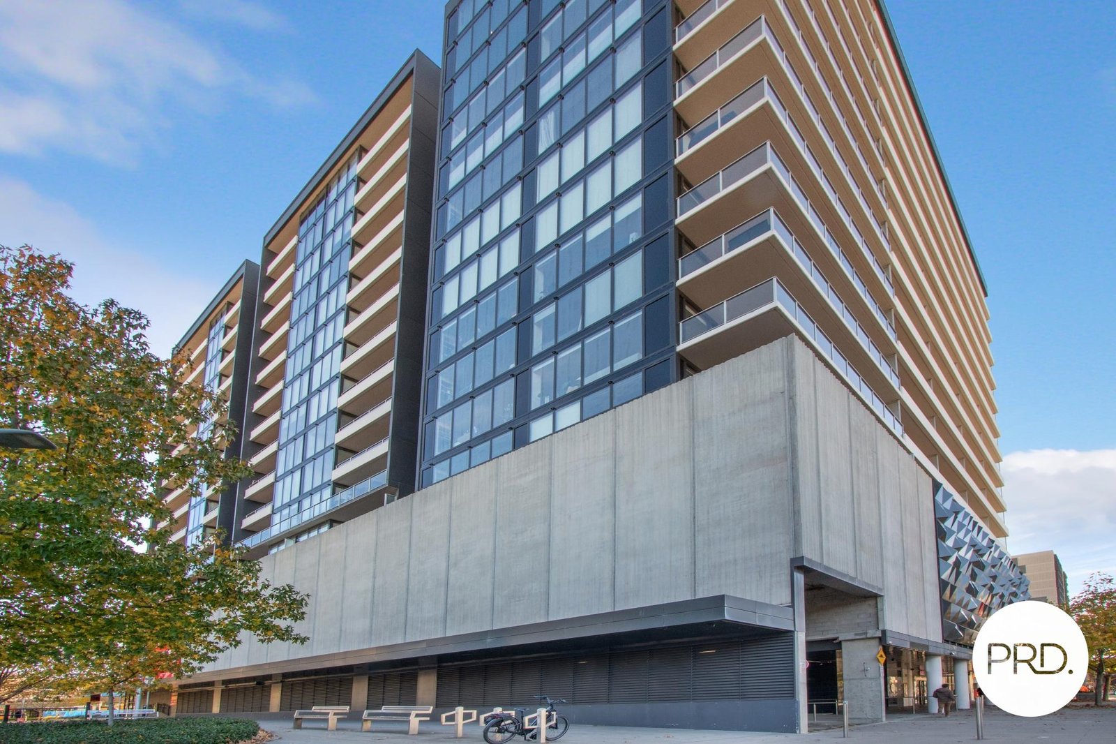 93/45 West Row CITY 19