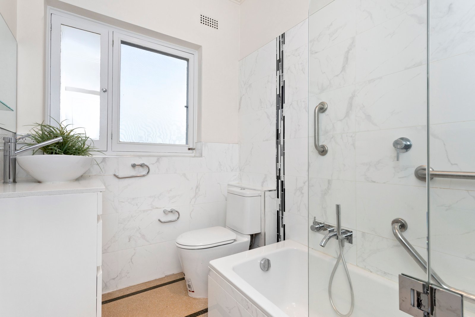 Real Estate and Property in 9/36 Riddell Parade, Elsternwick, VIC