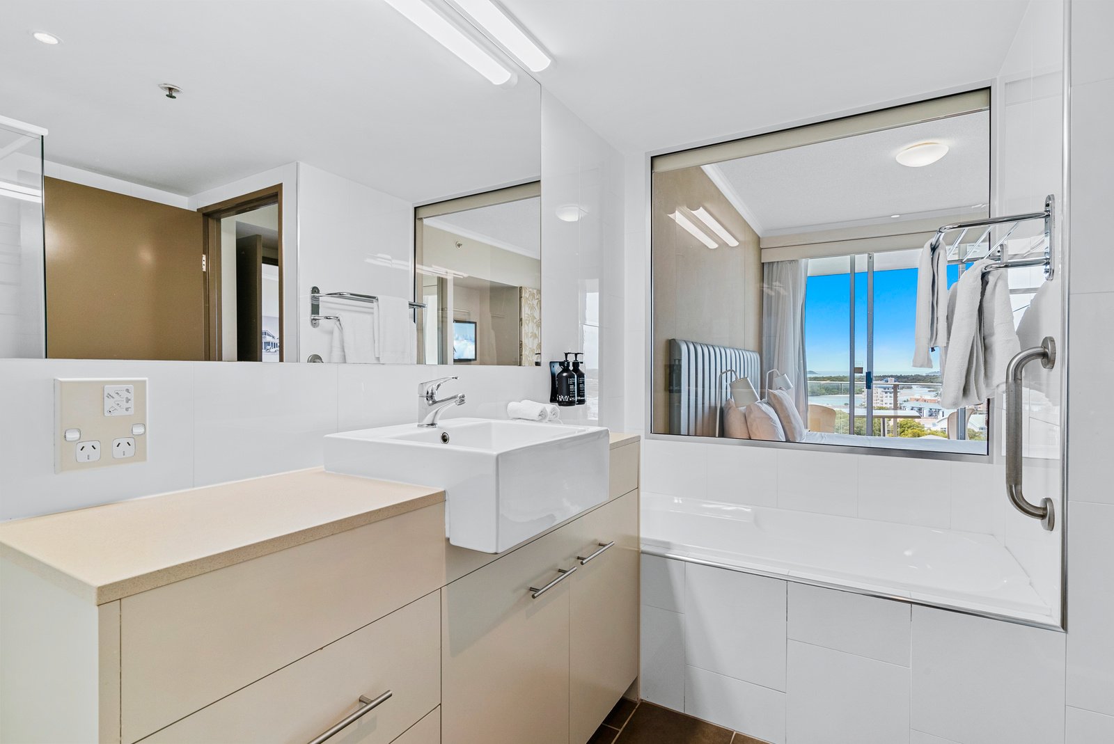 937-938/6-8 Stuart Street TWEED HEADS 8