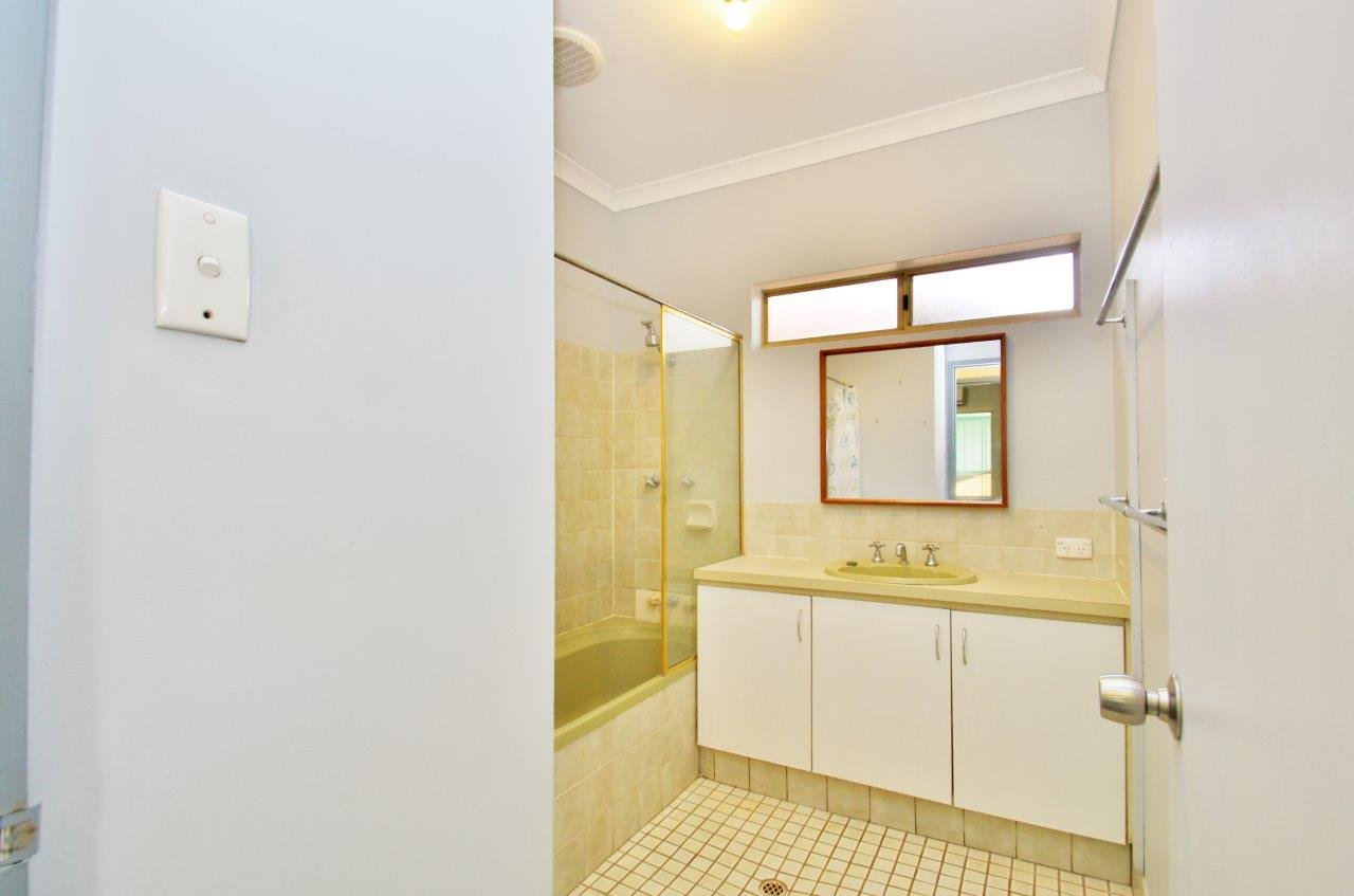 9/37 Taylor Road CABLE BEACH 9