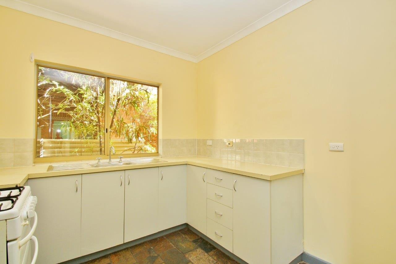 9/37 Taylor Road CABLE BEACH 6