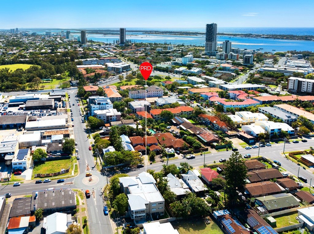 9/38 Johnston Street SOUTHPORT 11