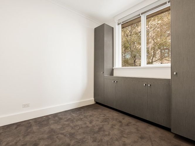 Gallery: 9/388 Toorak Road