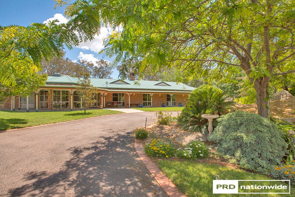 939 Daruka Road TAMWORTH 25