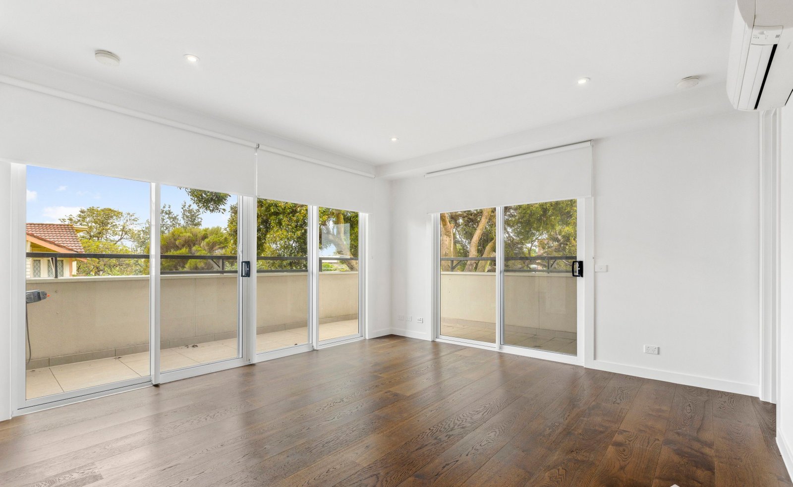 Gallery: 9/39 Parkers Road