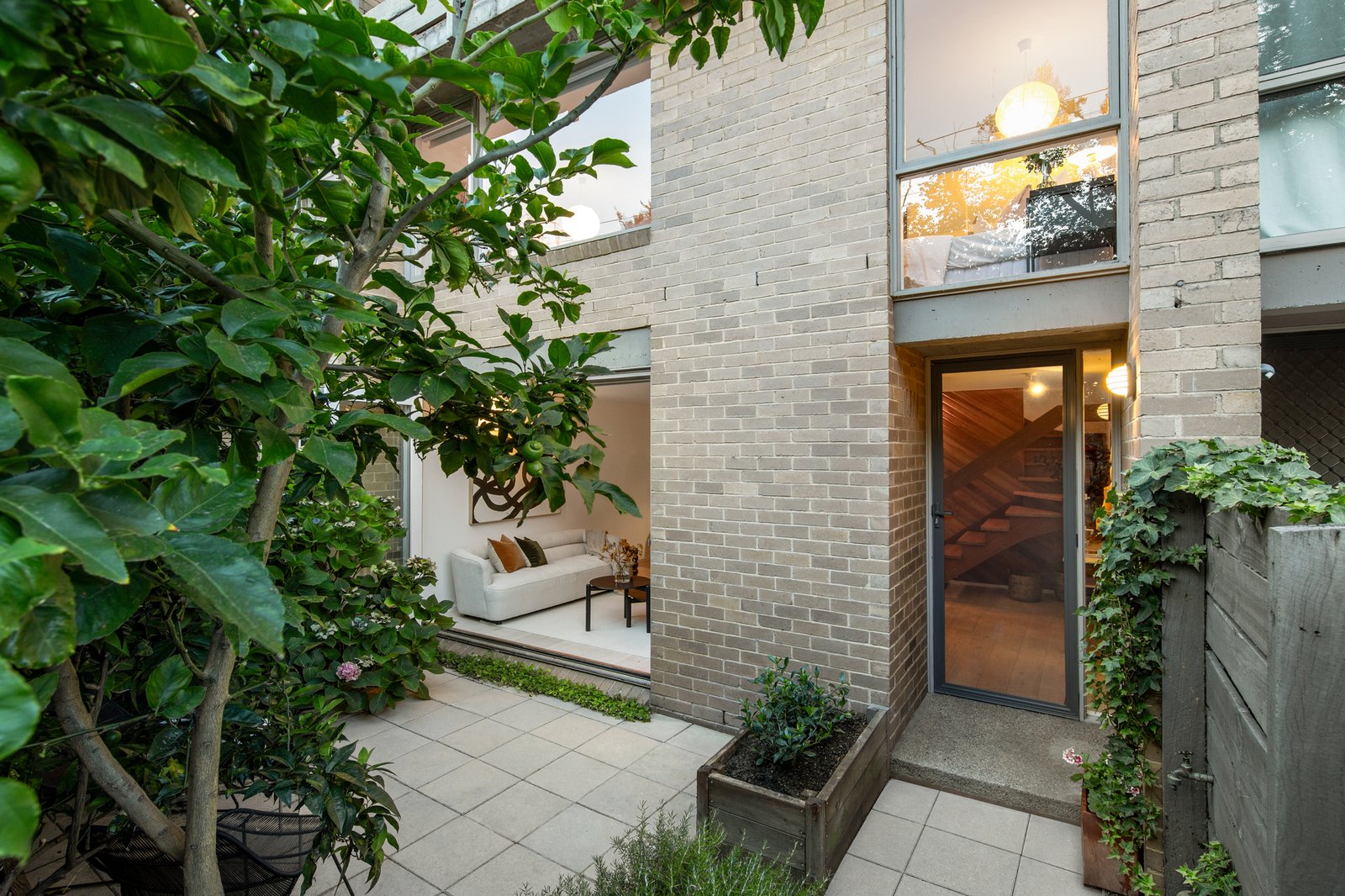 93A Eastern Road, South Melbourne, 3205