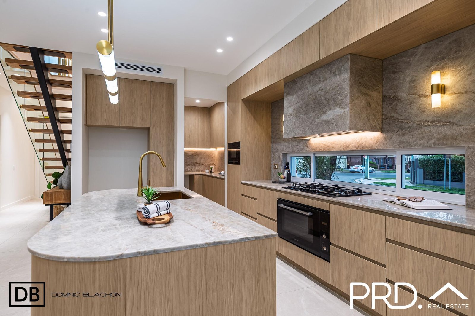 93a Kennedy Street PICNIC POINT 7