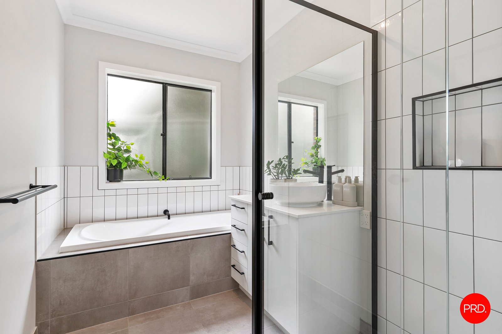 93A Kennewell Street WHITE HILLS 11