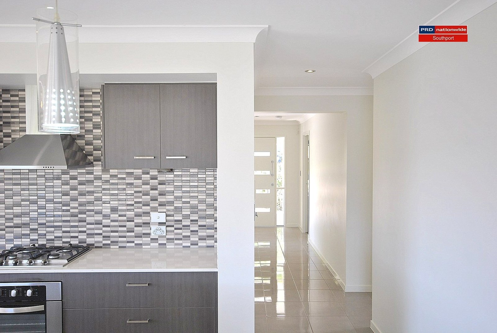 94 Aldgate Crescent PACIFIC PINES 1