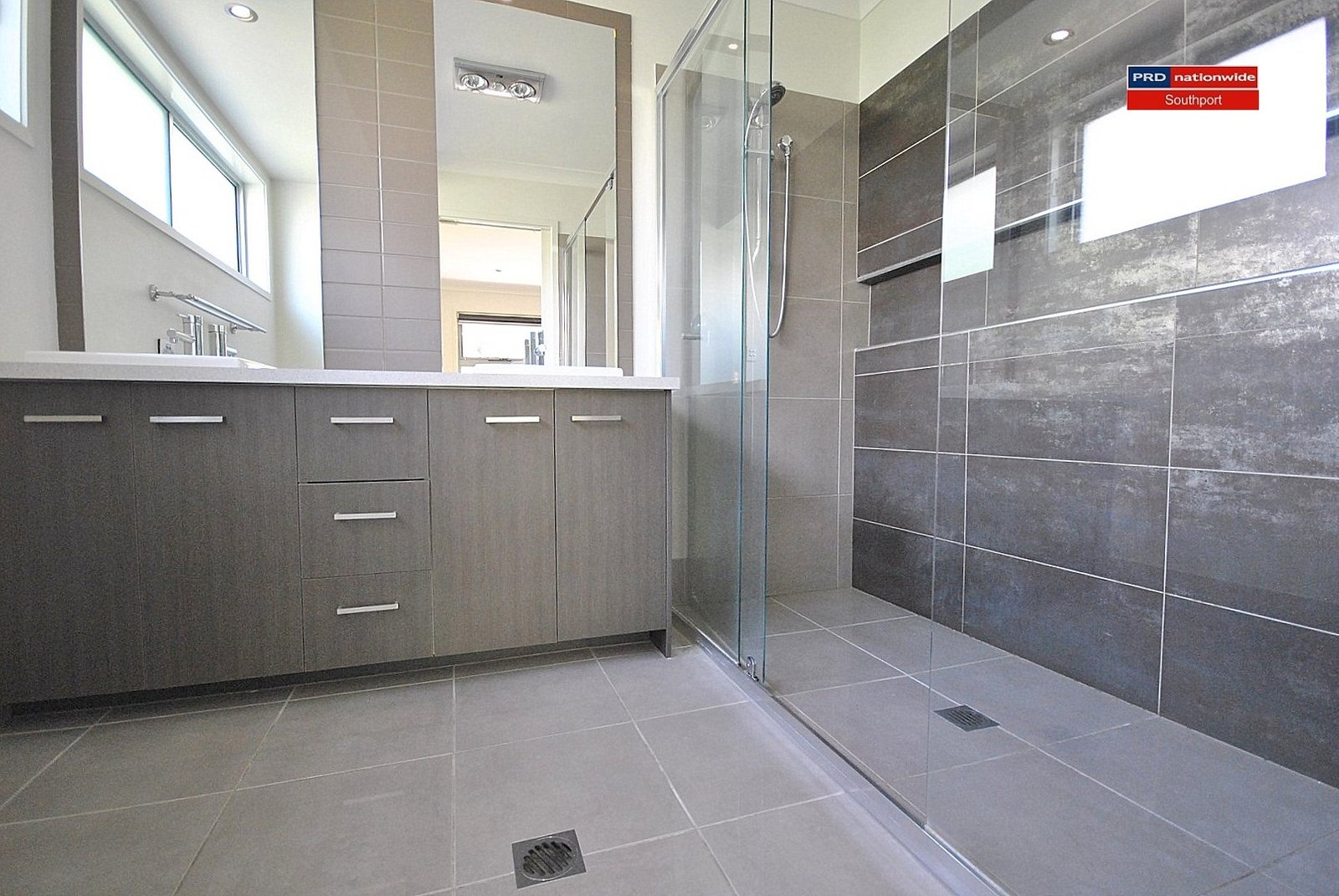 94 Aldgate Crescent PACIFIC PINES 3