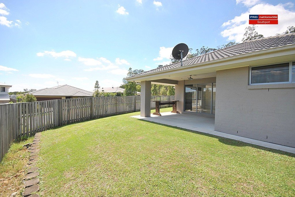 94 Aldgate Crescent PACIFIC PINES 5