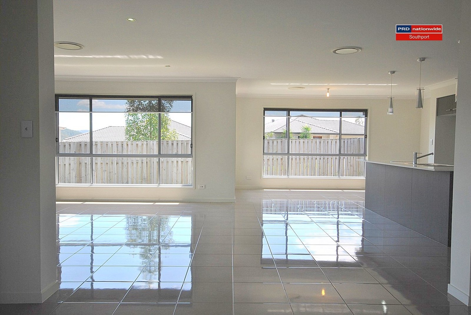 94 Aldgate Crescent PACIFIC PINES 12