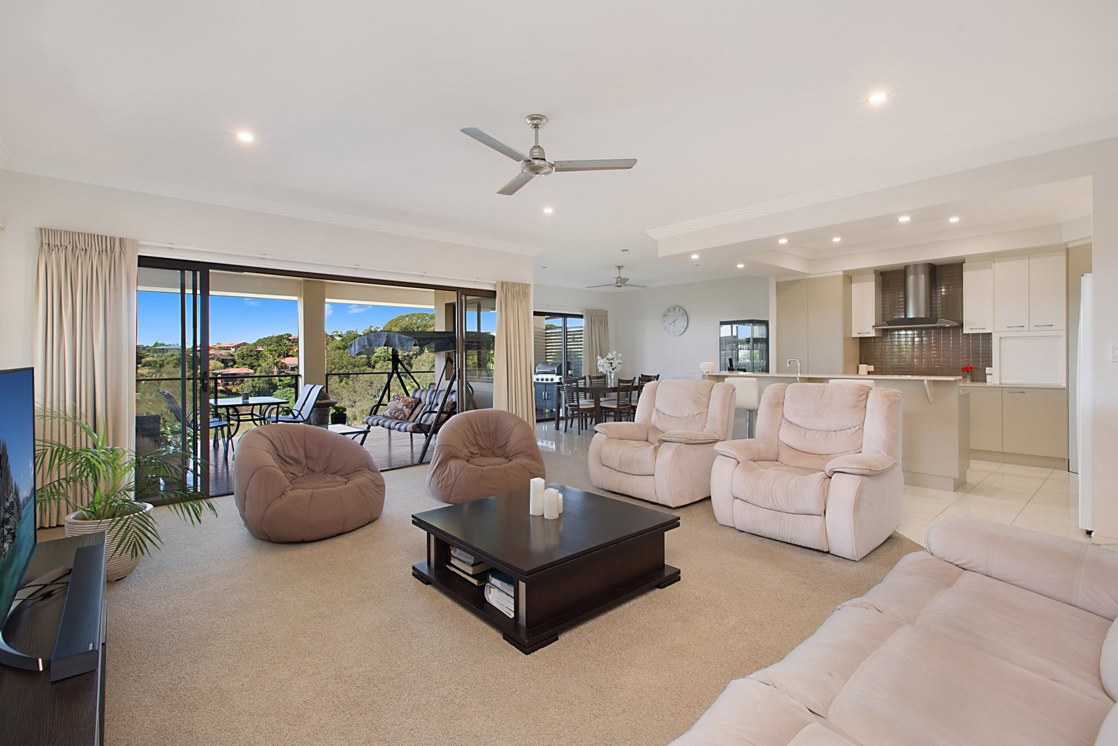 94 Ash Drive BANORA POINT 5