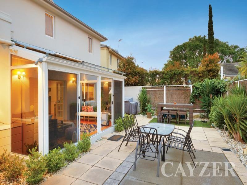 Gallery: 94 Beach Street