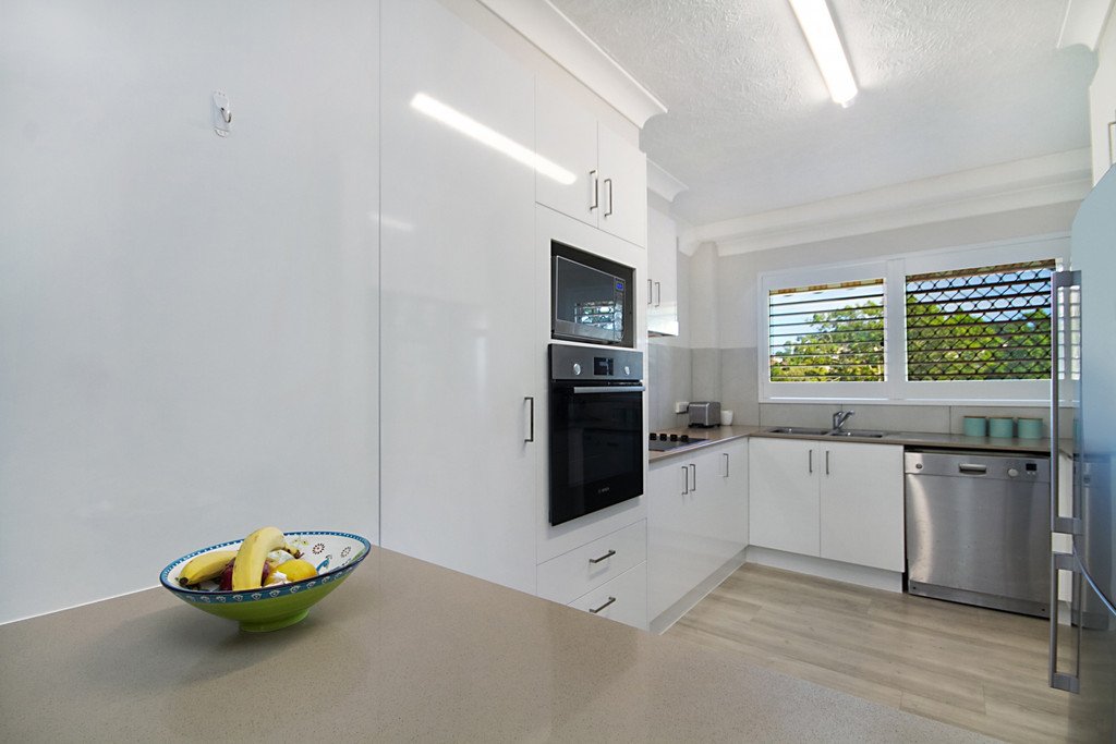 9/4 Botany Crescent TWEED HEADS 2