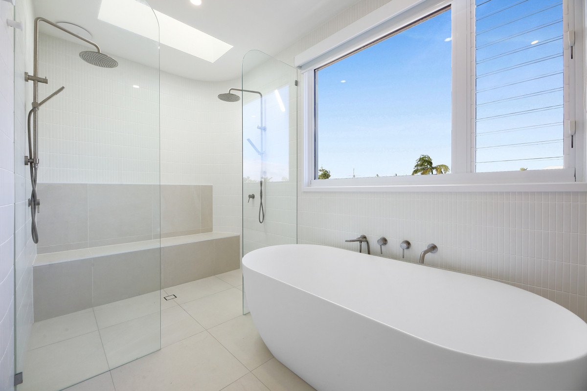 94 Chainey Avenue MIAMI 10