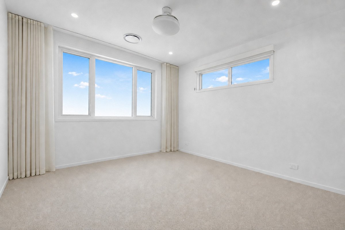 94 Chainey Avenue MIAMI 12
