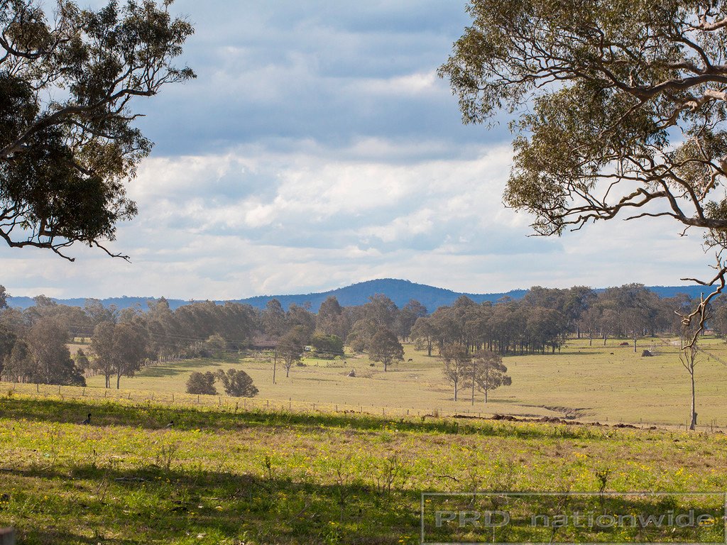 94 Clarence Street WALLALONG 2