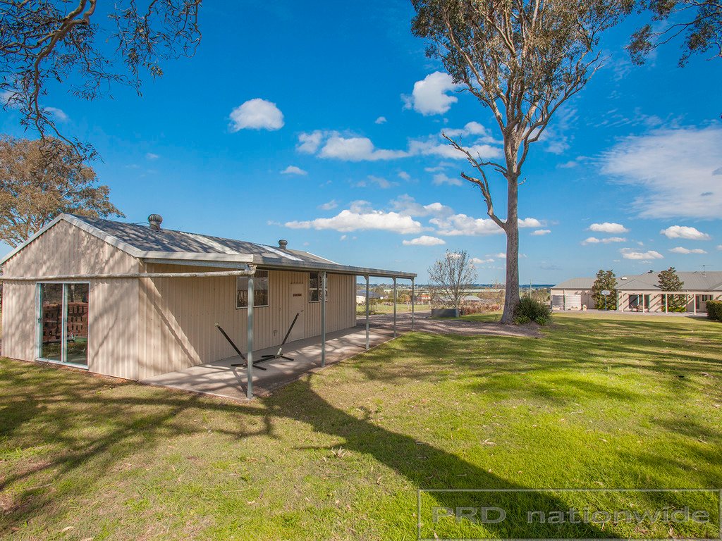 94 Clarence Street WALLALONG 21