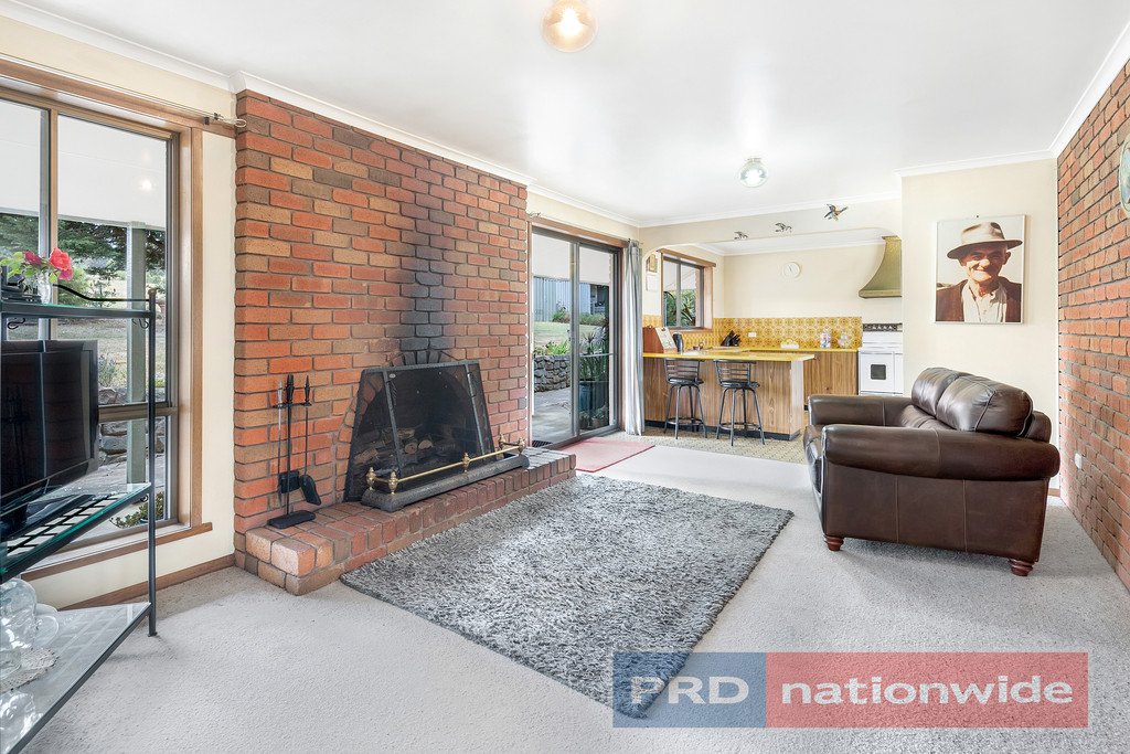 94 Clarendon-Lal Lal Road CLARENDON 4