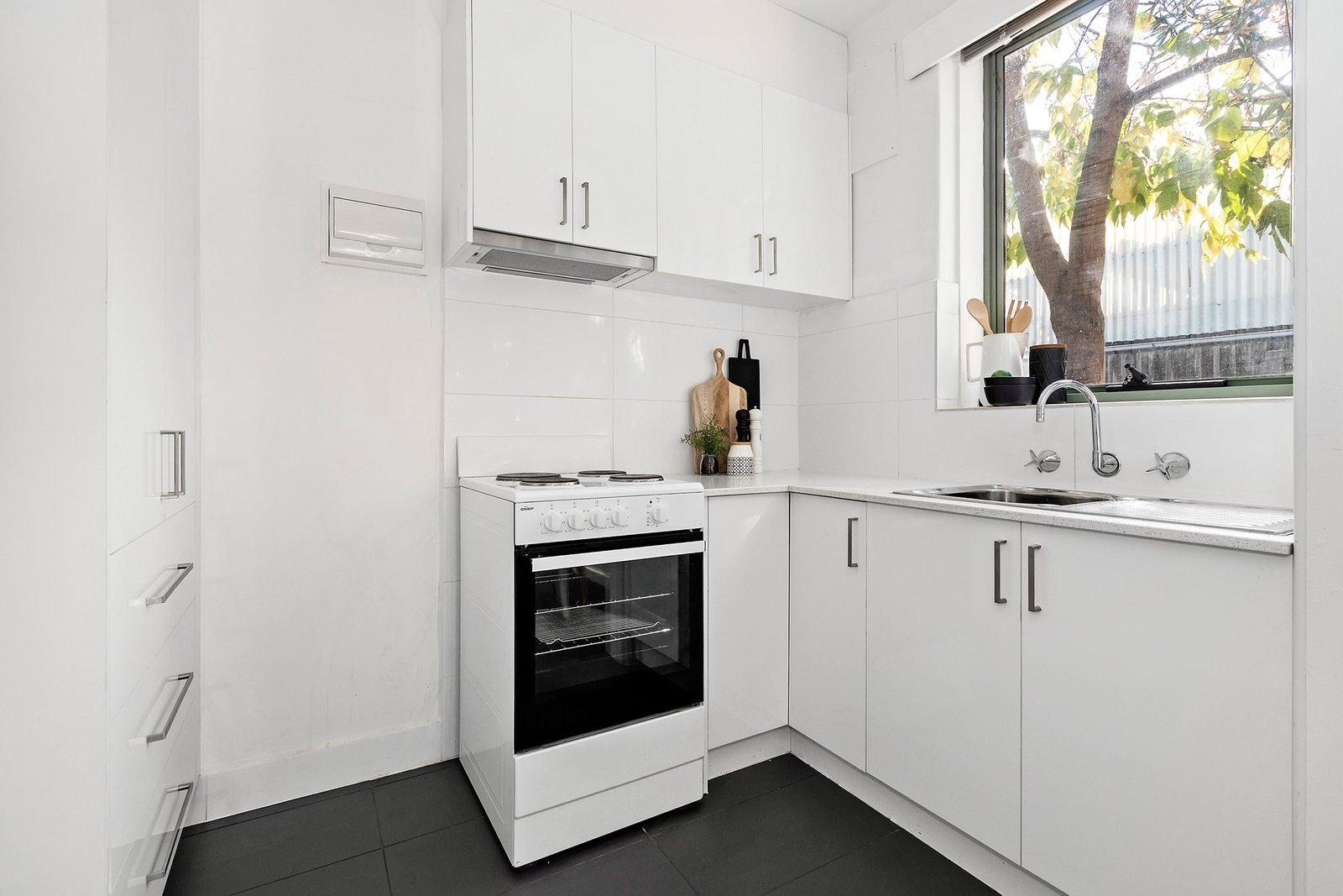 Gallery: 9/4 Dickens Street