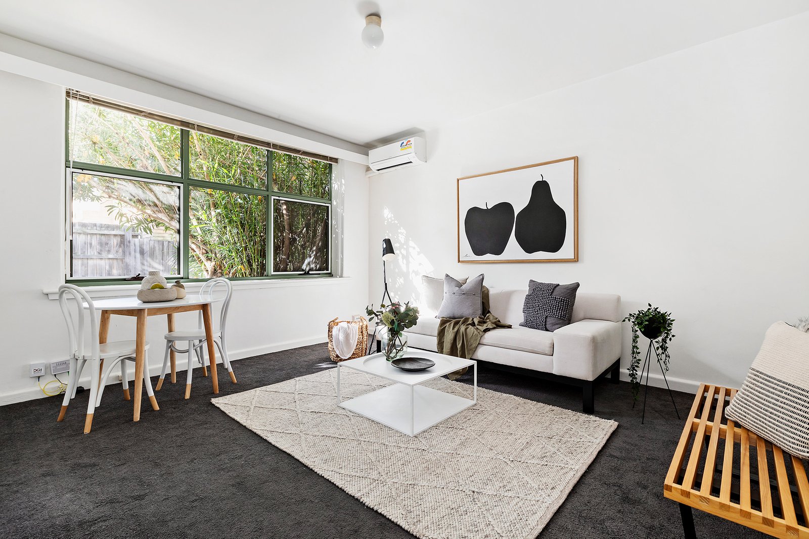 Gallery: 9/4 Dickens Street