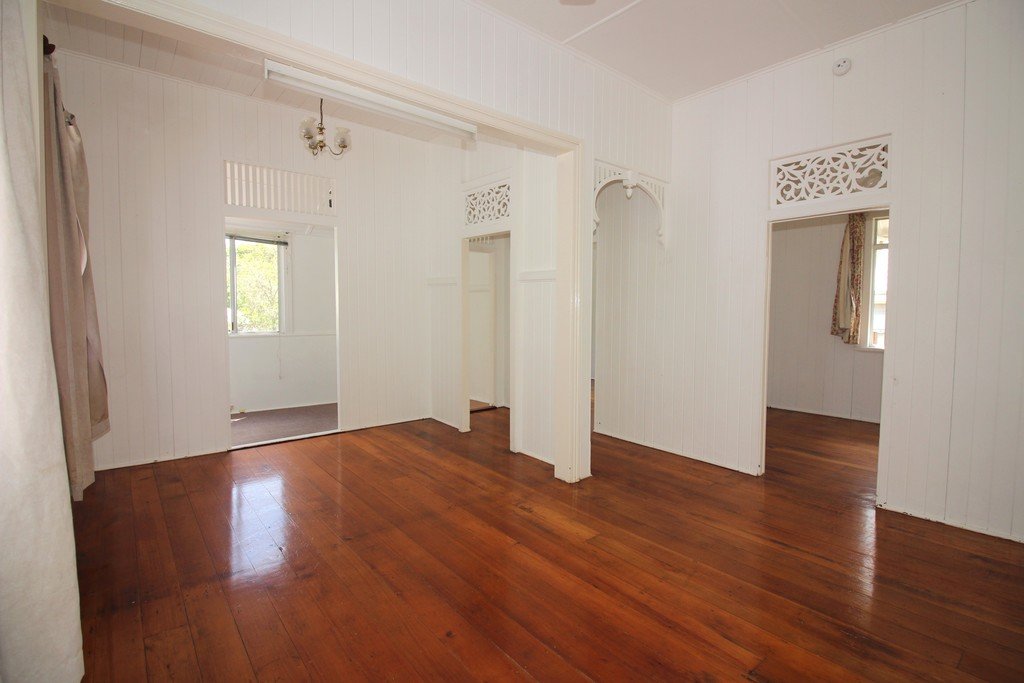 94 Emma Street KALINGA 2