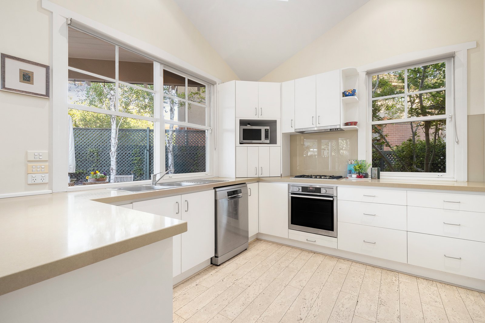 94 Empress Road, Surrey Hills, 3127