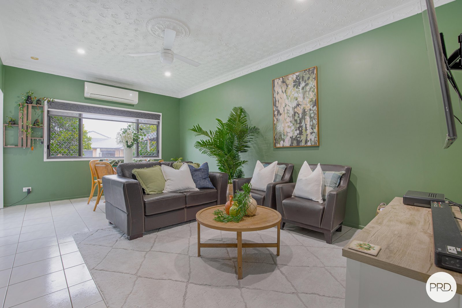 94 Field Street WEST MACKAY 3