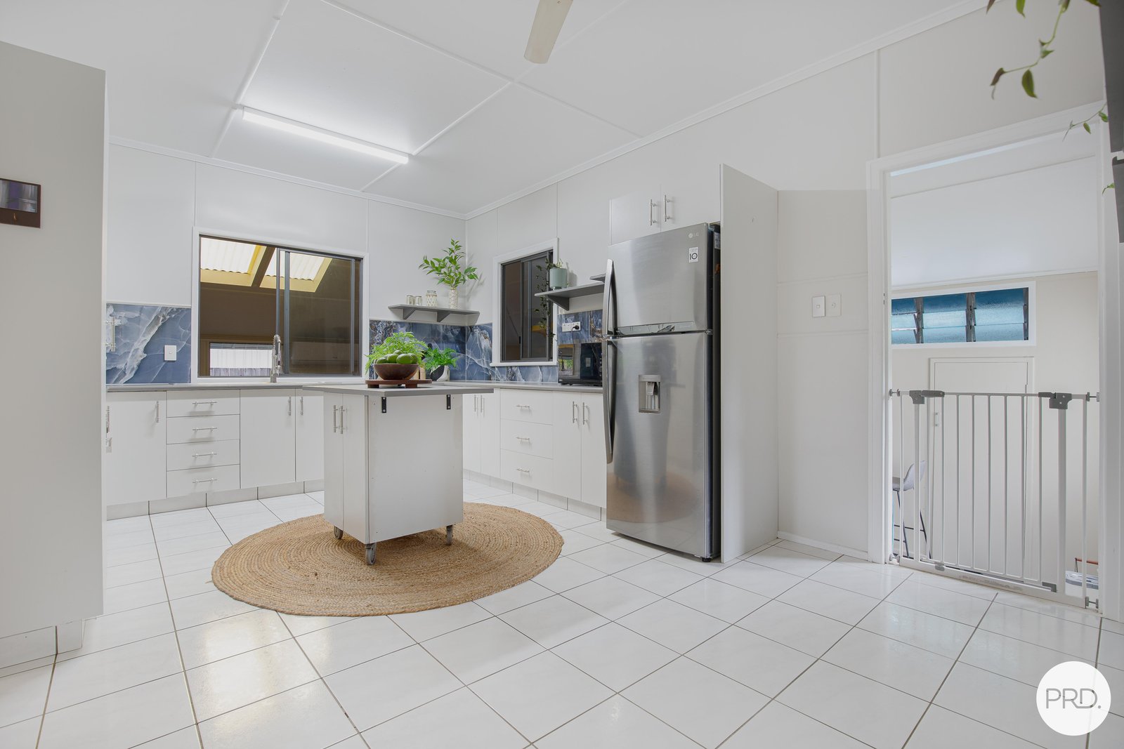 94 Field Street WEST MACKAY 8