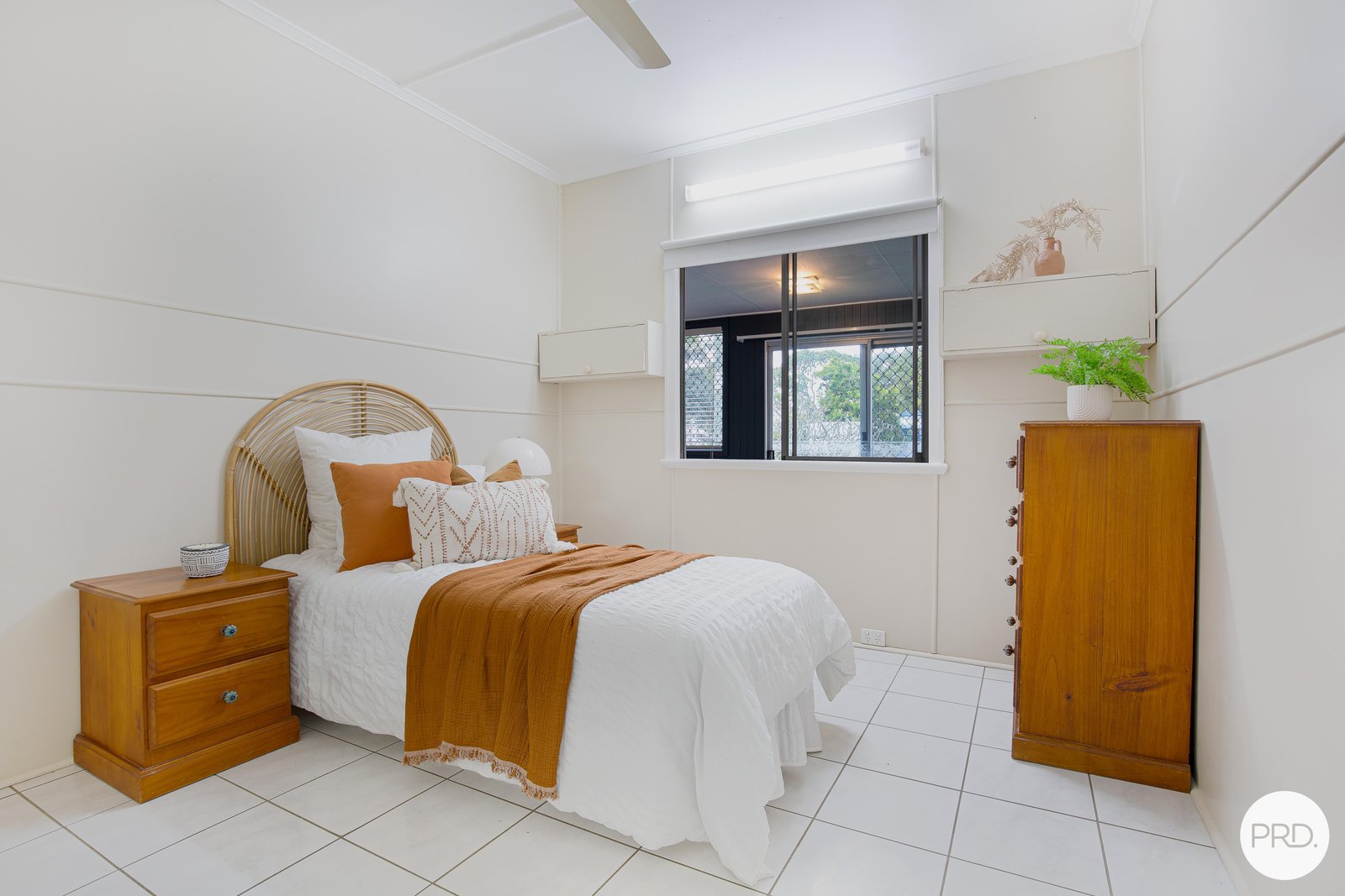 94 Field Street WEST MACKAY 12