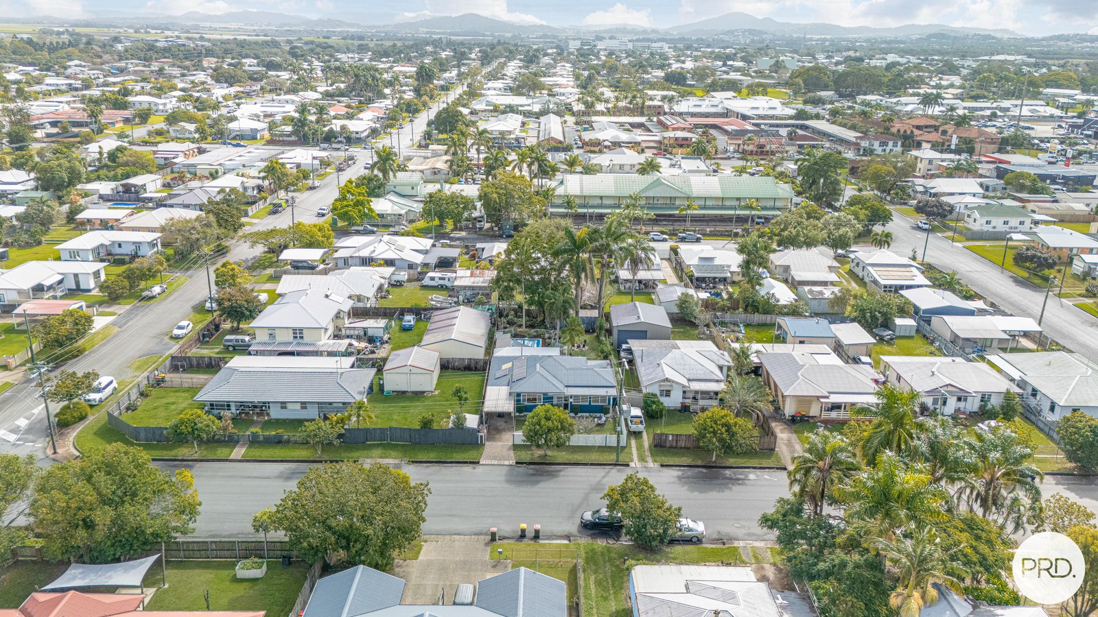 94 Field Street WEST MACKAY 23