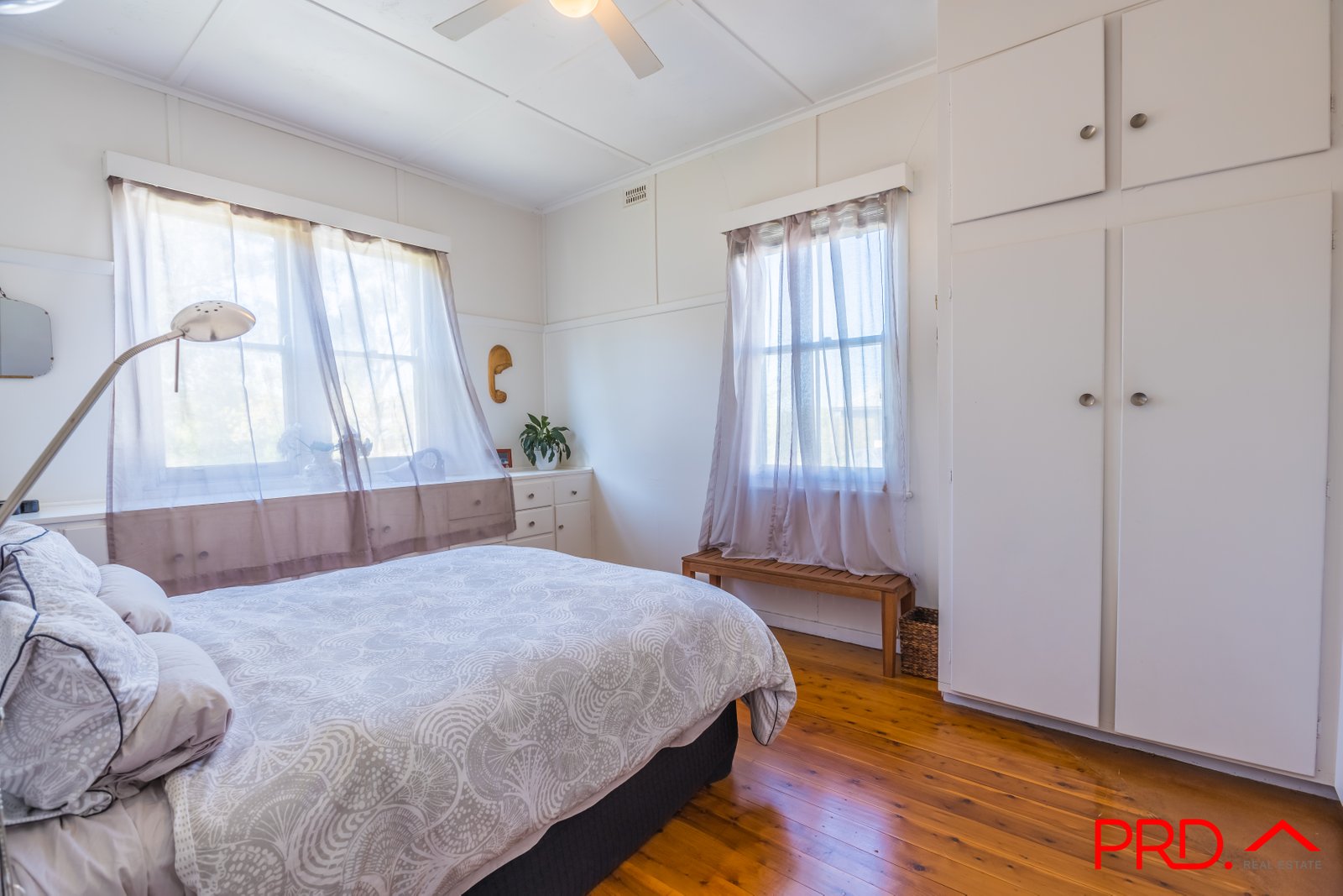 94 Fitzroy Street TAMWORTH 8