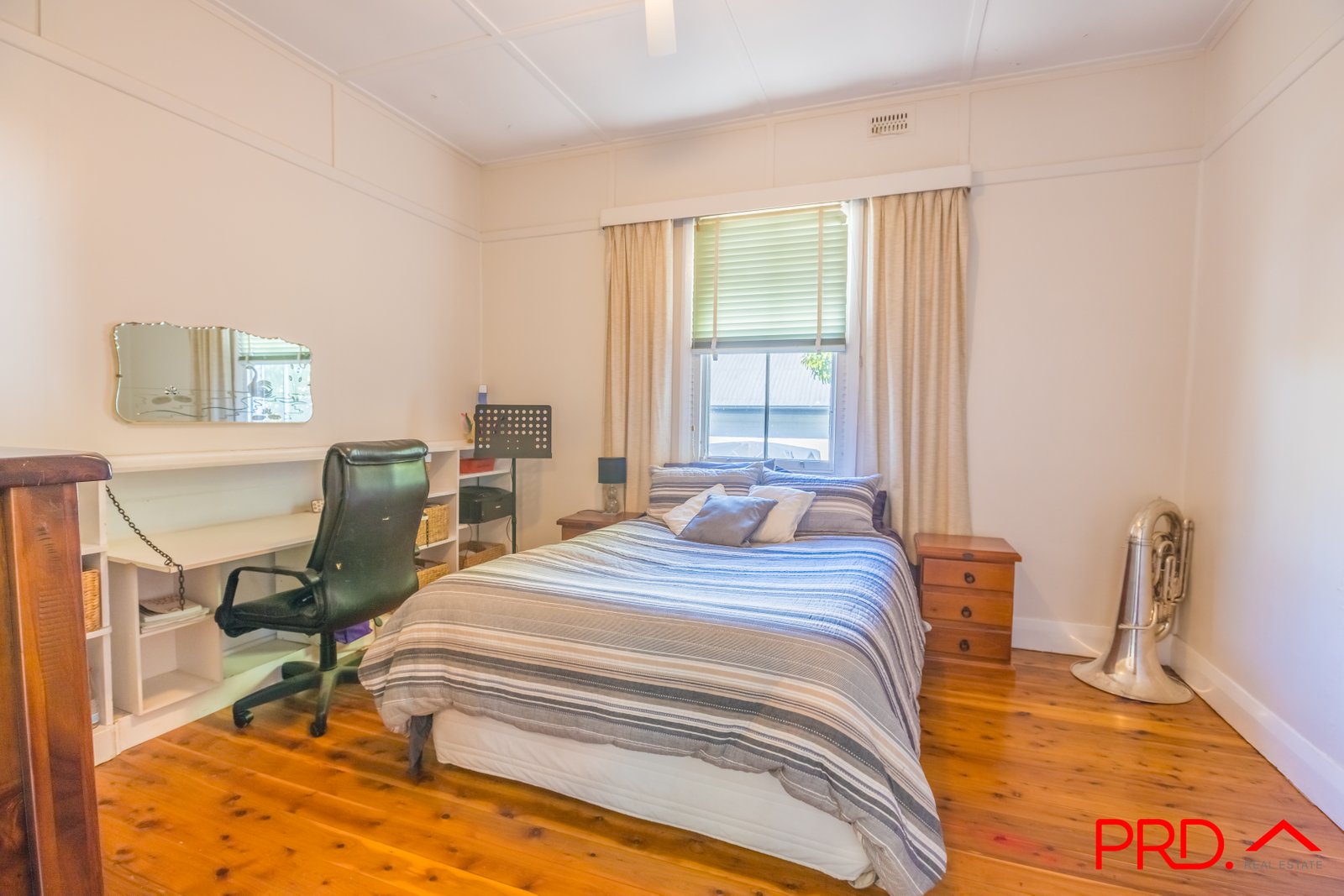 94 Fitzroy Street TAMWORTH 9