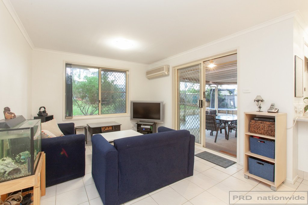 94 Government Road THORNTON 8