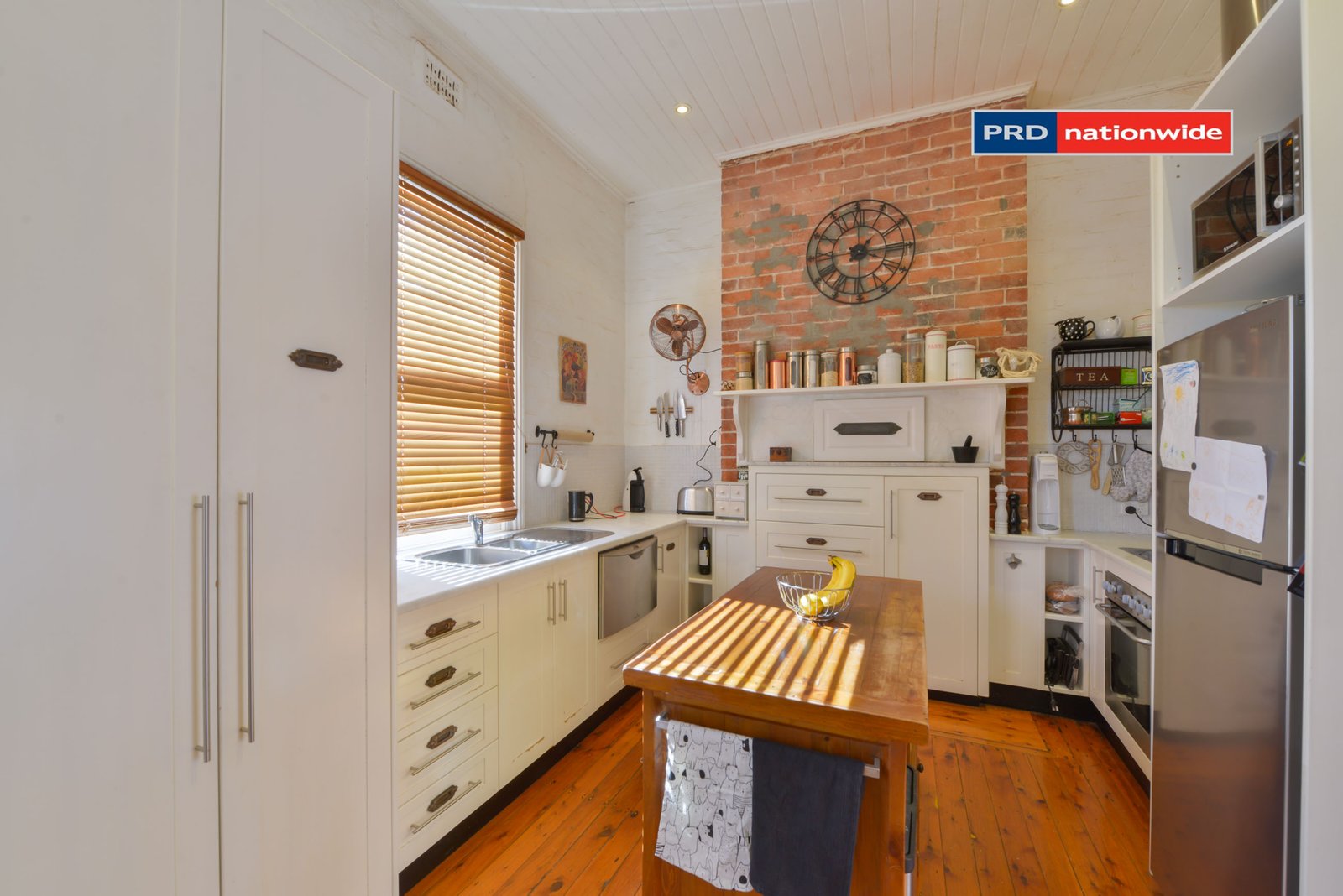 94 Griffin Avenue TAMWORTH 10