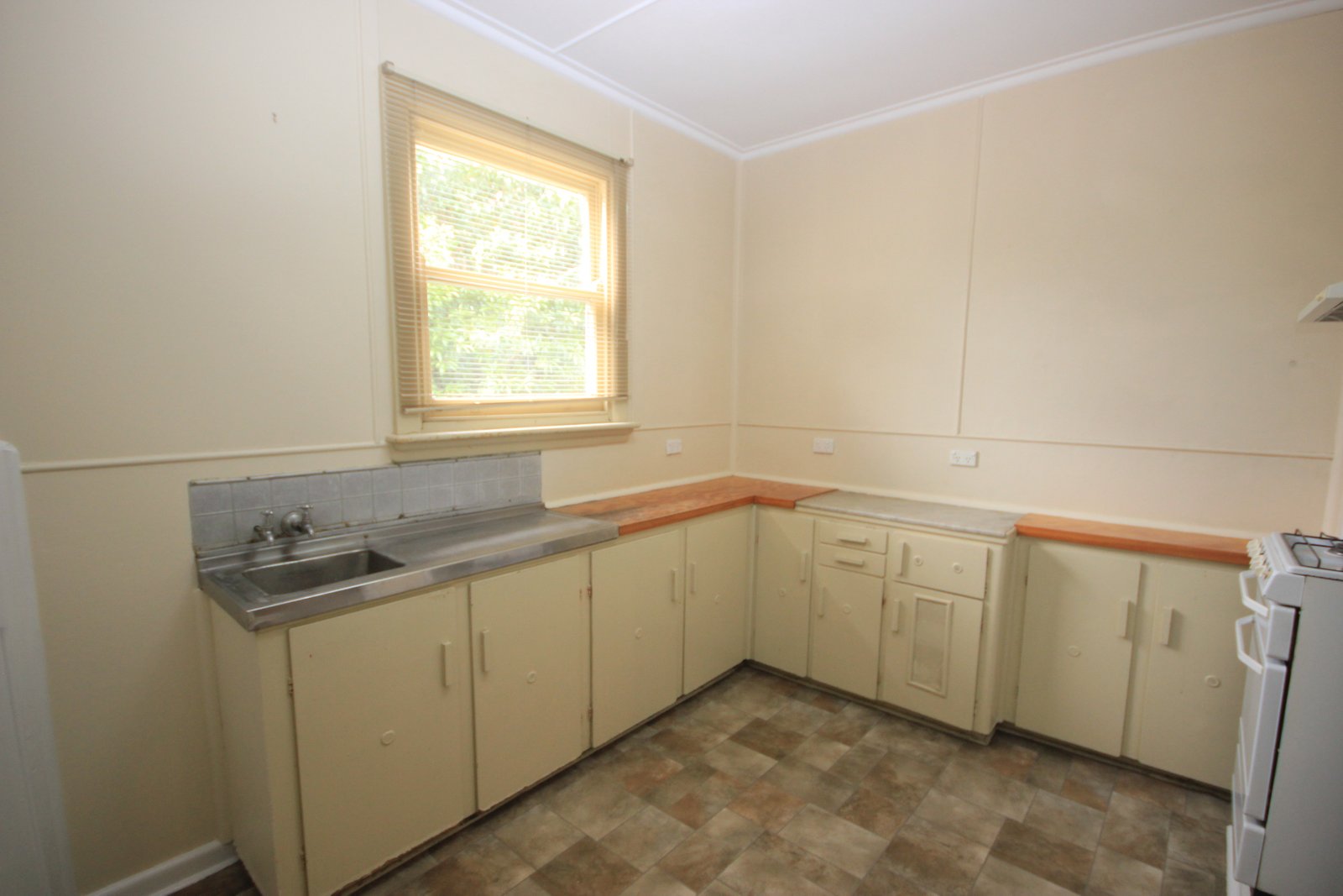 94 Mill Street CARLTON 6