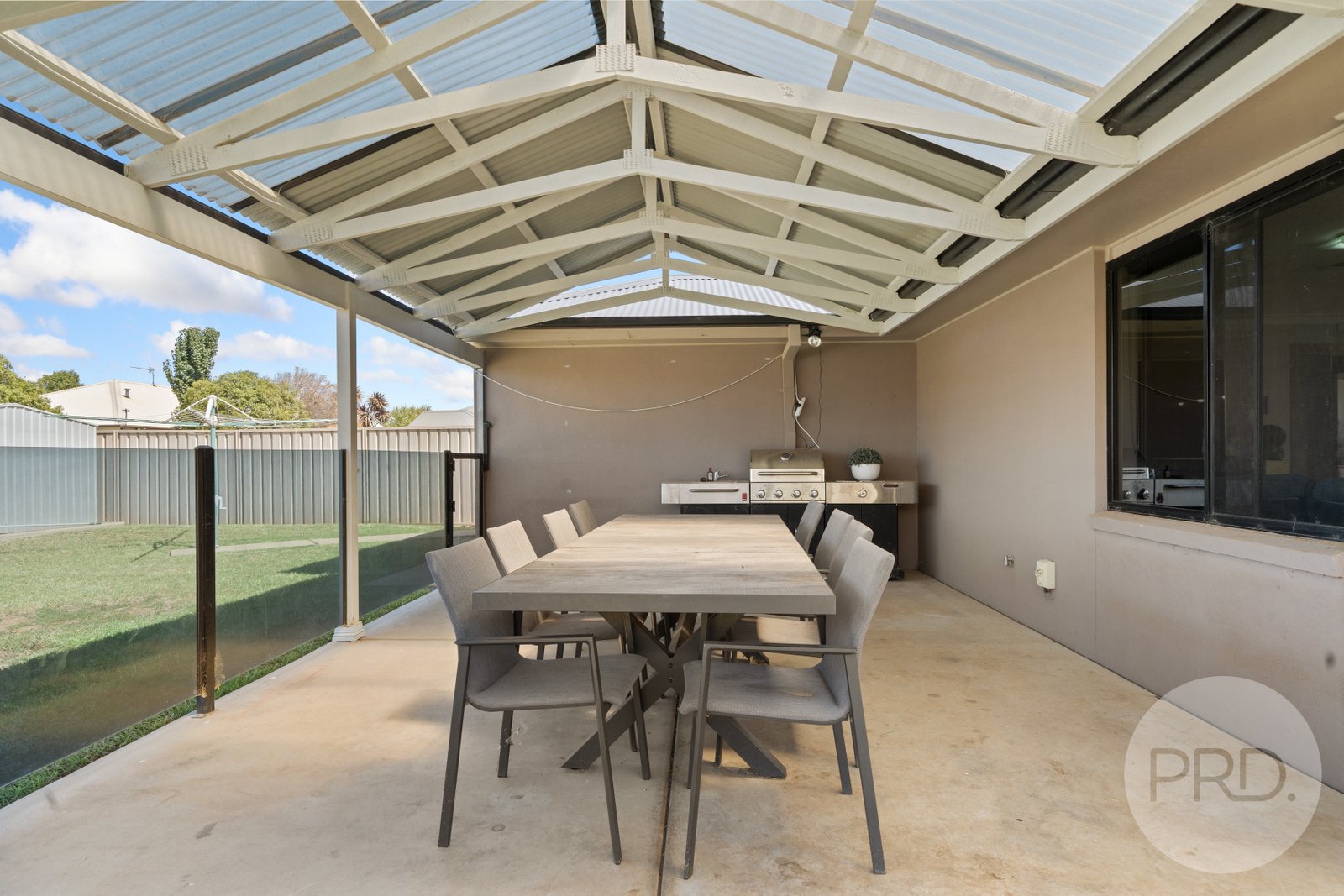 94 Mima Street GLENFIELD PARK 12