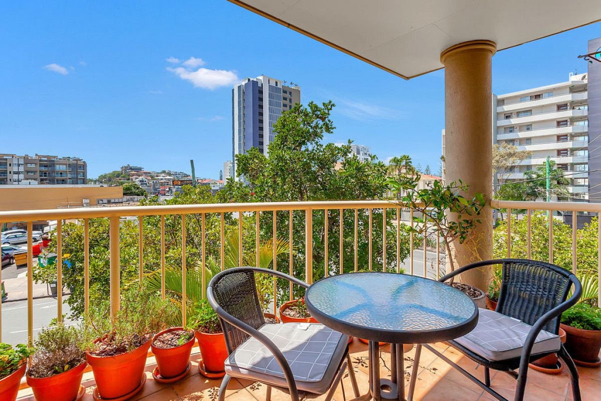 9/4 Mountain View Avenue Miami 8