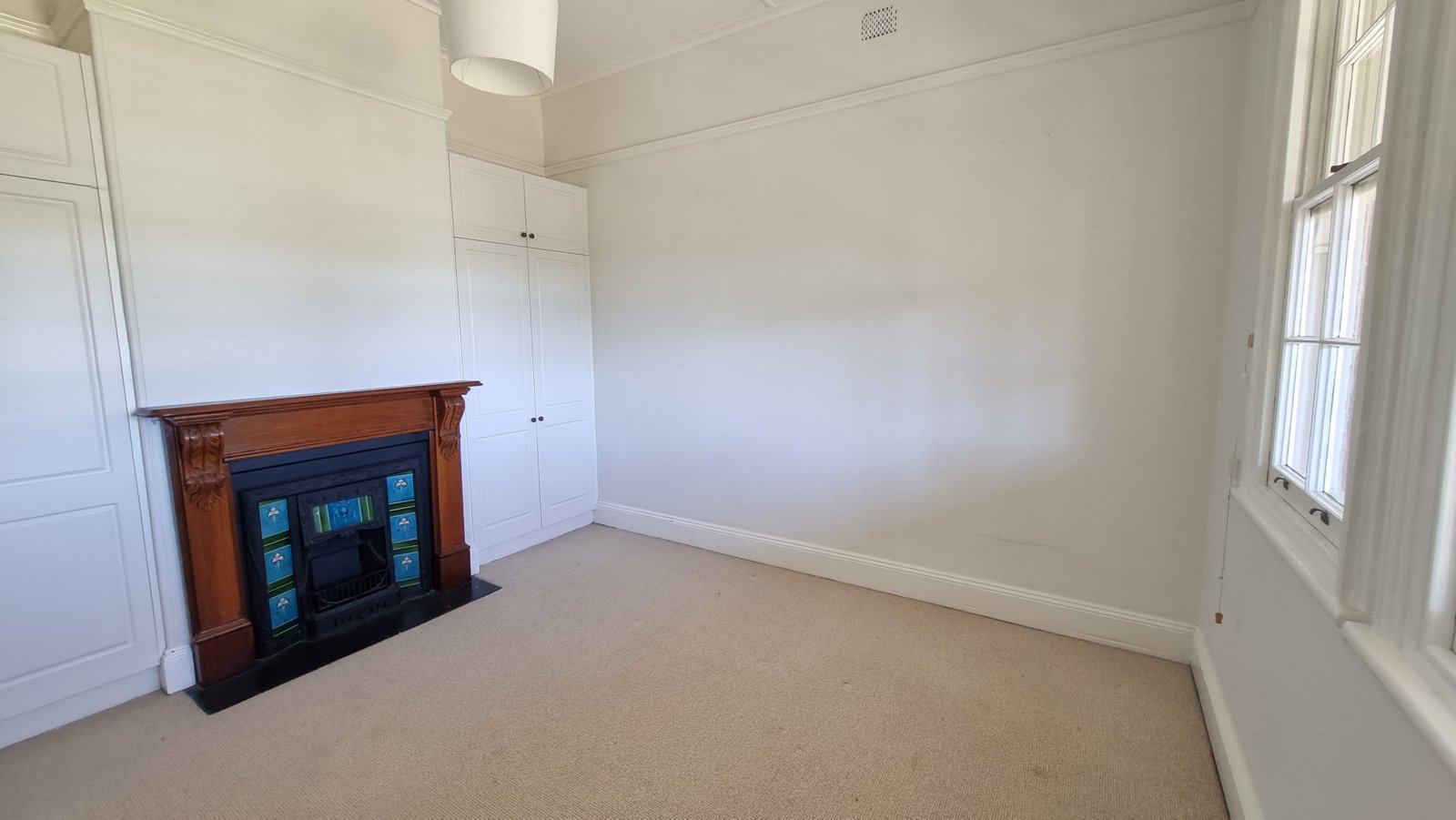 94 Punch Street GUNDAGAI 8