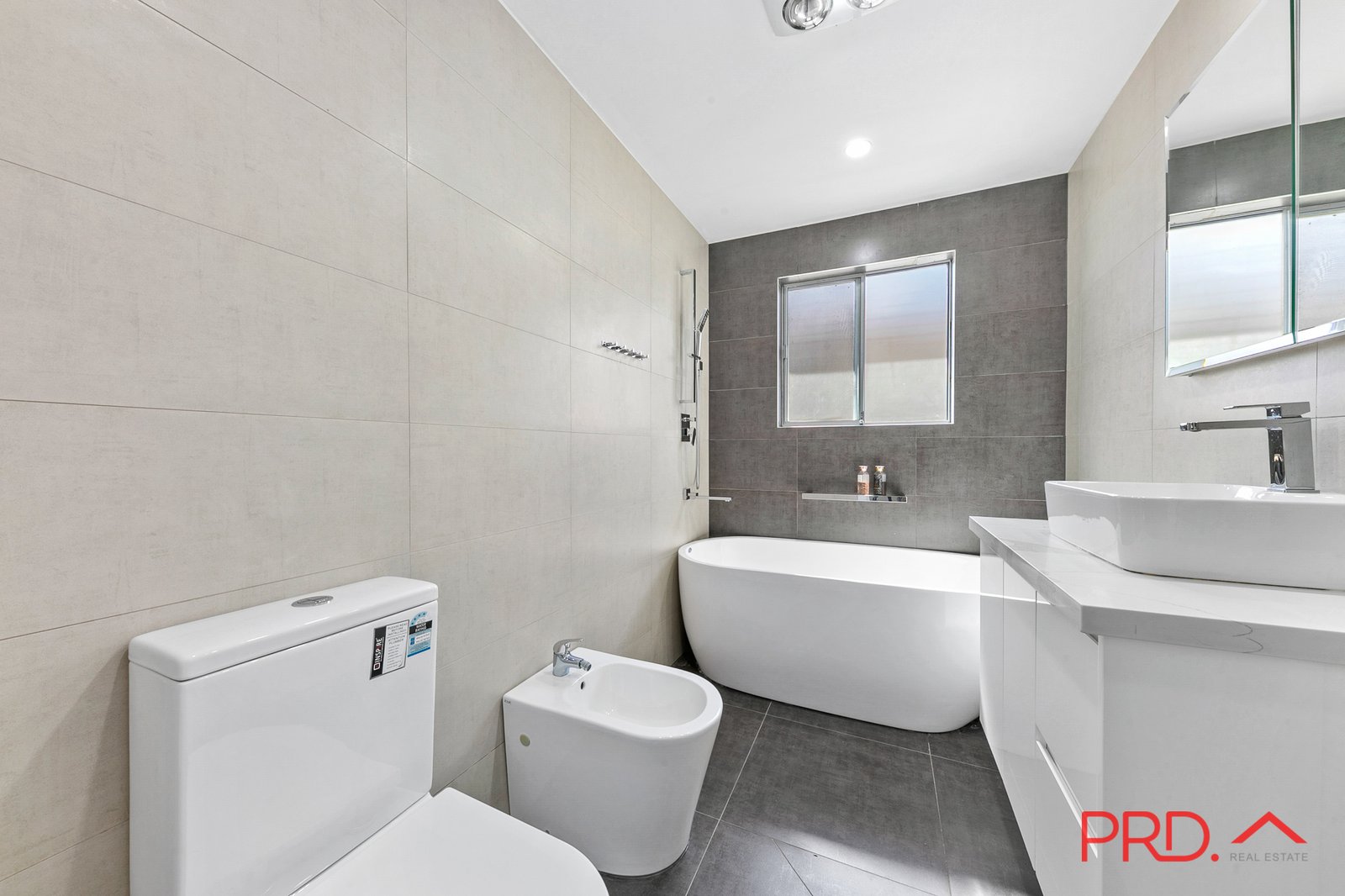 94 Robertson Street GUILDFORD 3