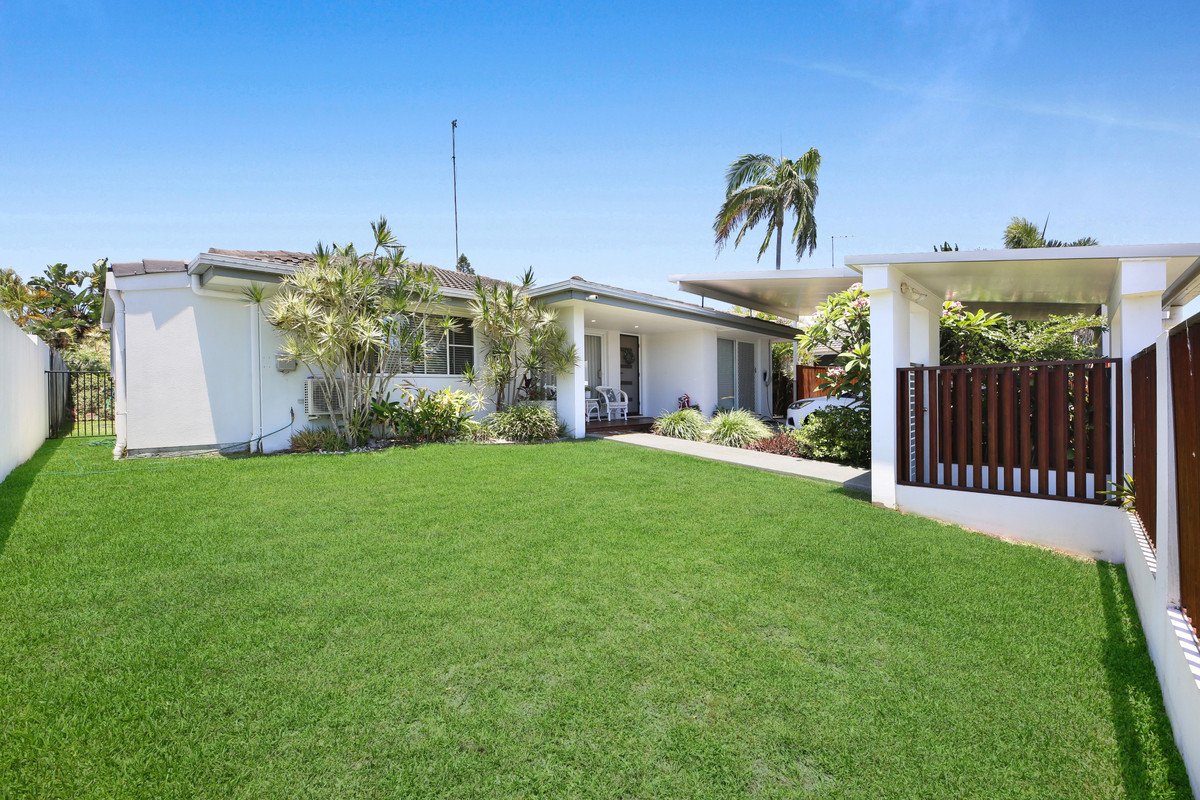 94 Rumrunner Street Mermaid Waters 18