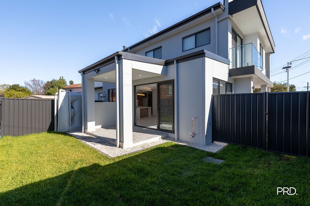 94 Smith St  South Penrith 15