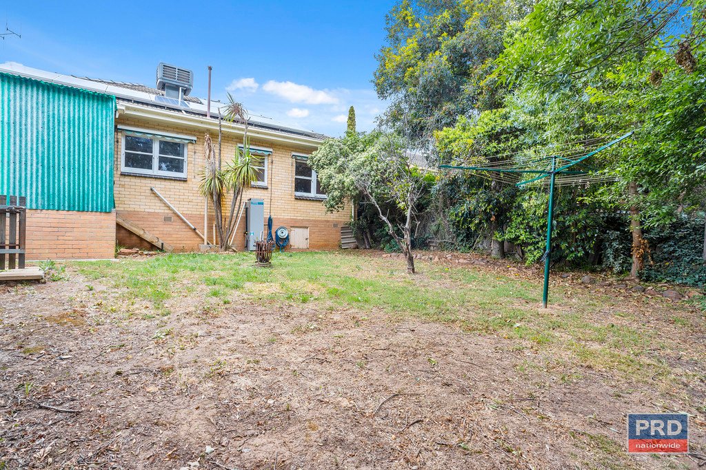 94 Somerville Street FLORA HILL 9
