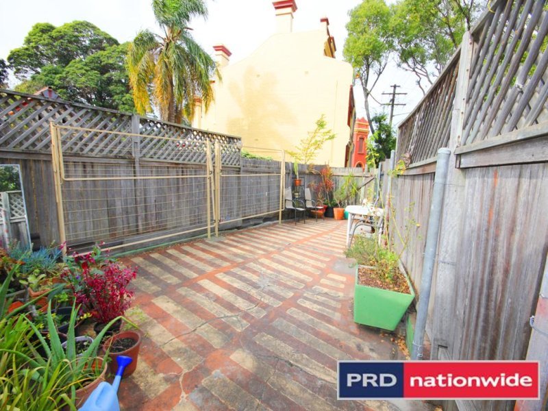 94 St Johns Road GLEBE 8