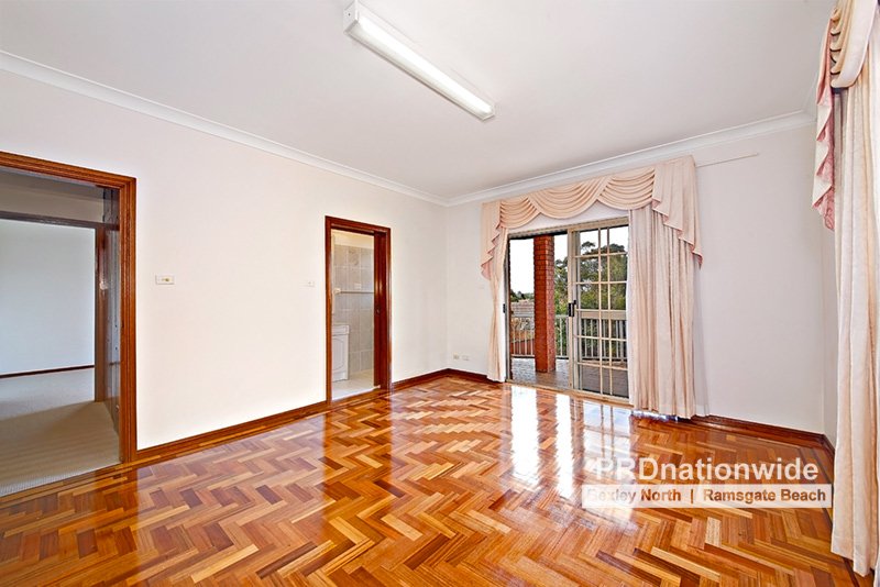 94 Staples Street KINGSGROVE 5