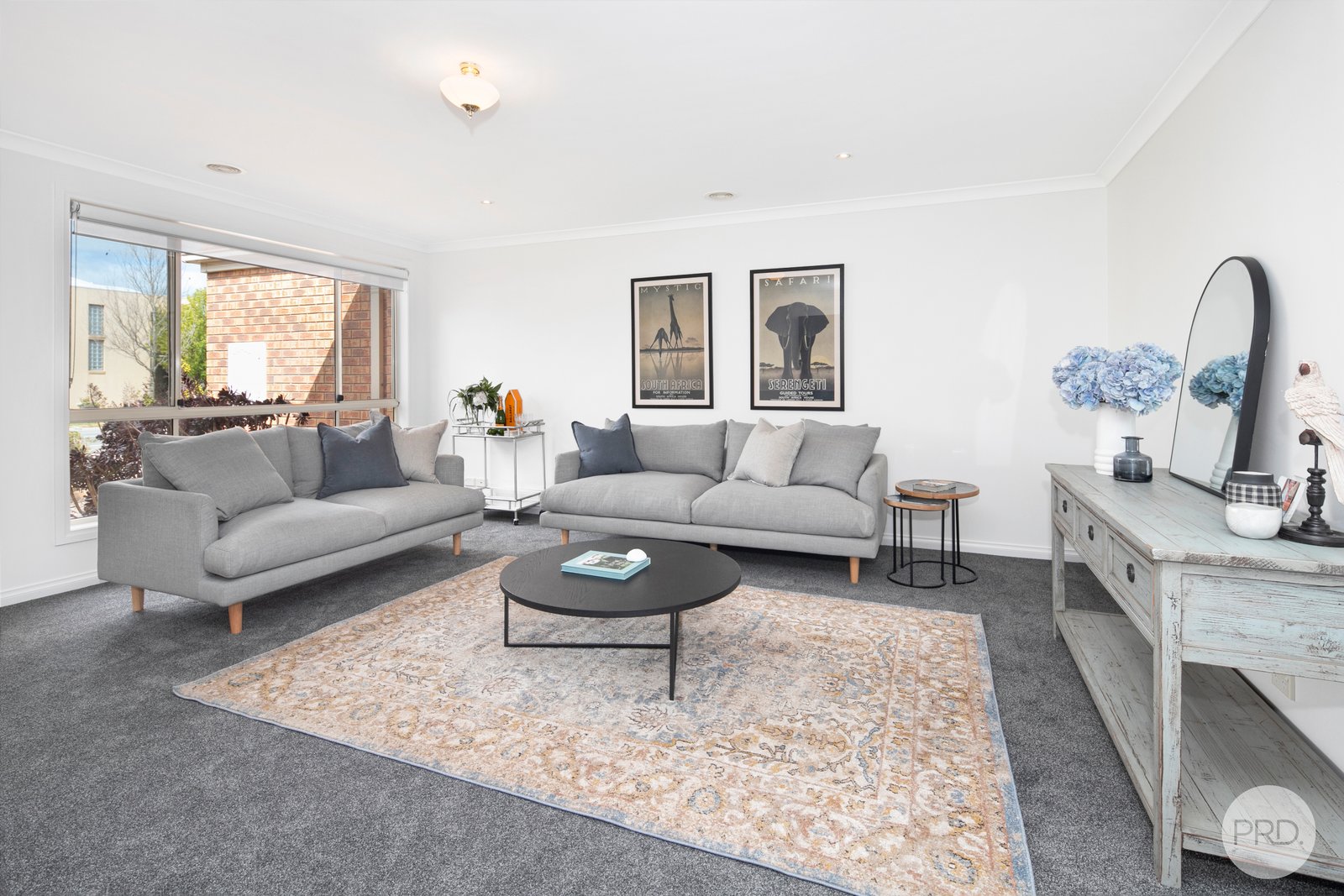 94 Stirling Drive LAKE GARDENS 3