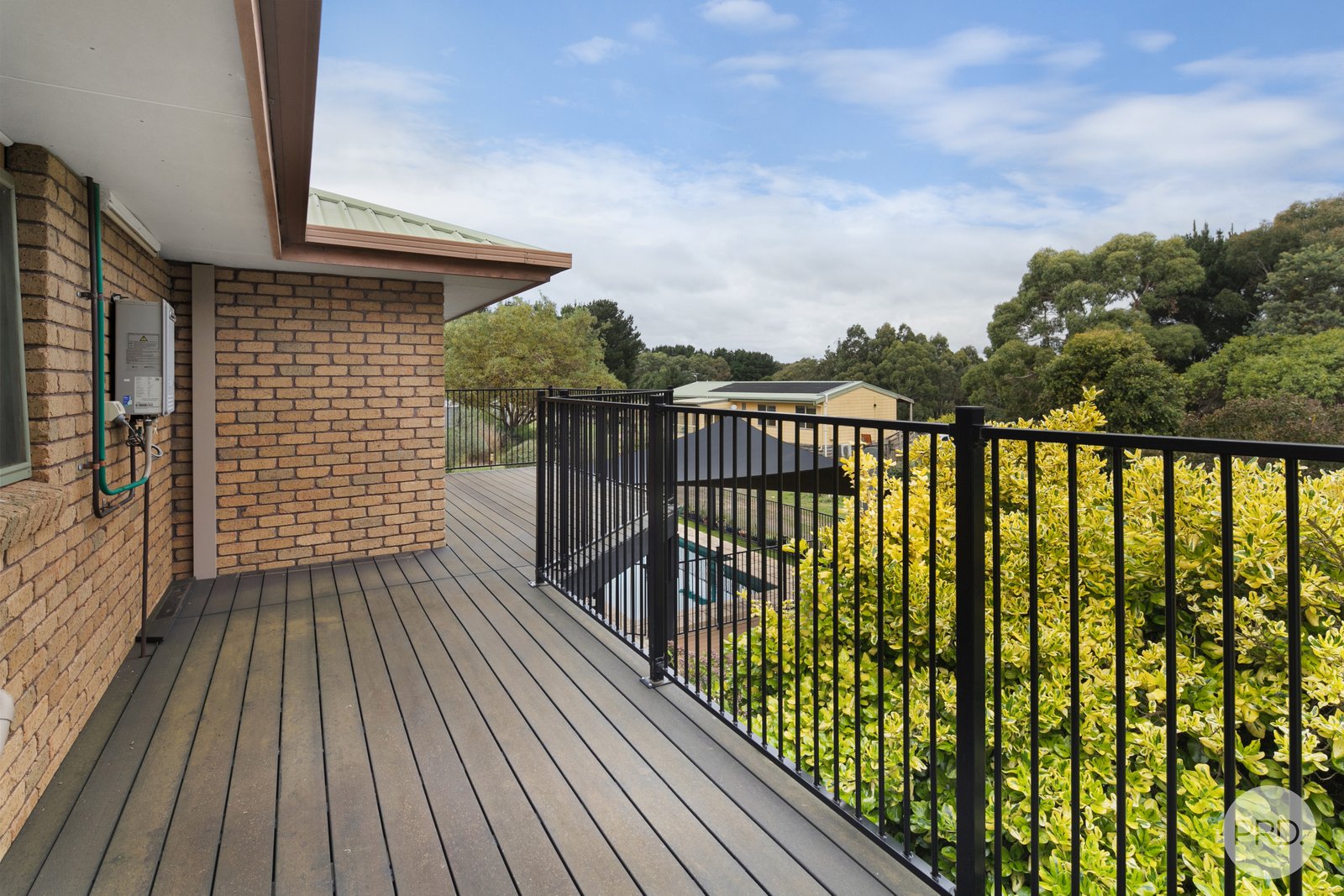 94 Stones Road DEREEL 17